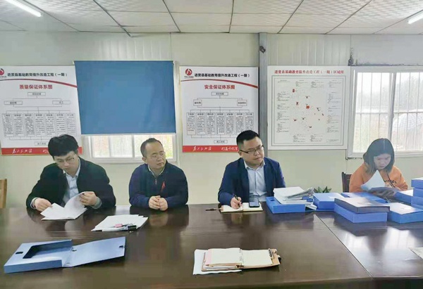 1619576597313585.jpg 市政建設(shè)肖長華前往進賢項目進行標準化工地評優(yōu)工作指導(dǎo)600.jpg