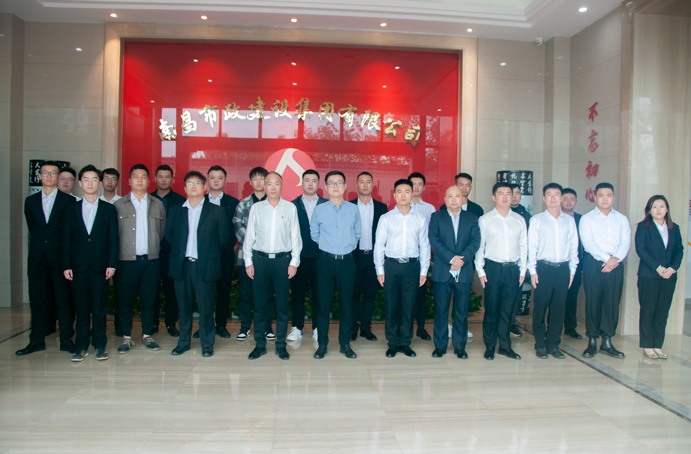 南昌市政建設集團安監(jiān)(信訪)部組織開展“師帶徒”活動啟動儀式 南昌市政建設集團安監(jiān)(信訪)部組織開展“師帶徒”活動啟動儀式