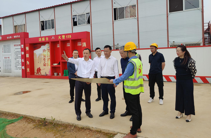 南昌市人大常委會副主任萬昱原到綠色建材科技產(chǎn)業(yè)園項目調(diào)研 南昌市人大常委會副主任萬昱原到綠色建材科技產(chǎn)業(yè)園項目調(diào)研