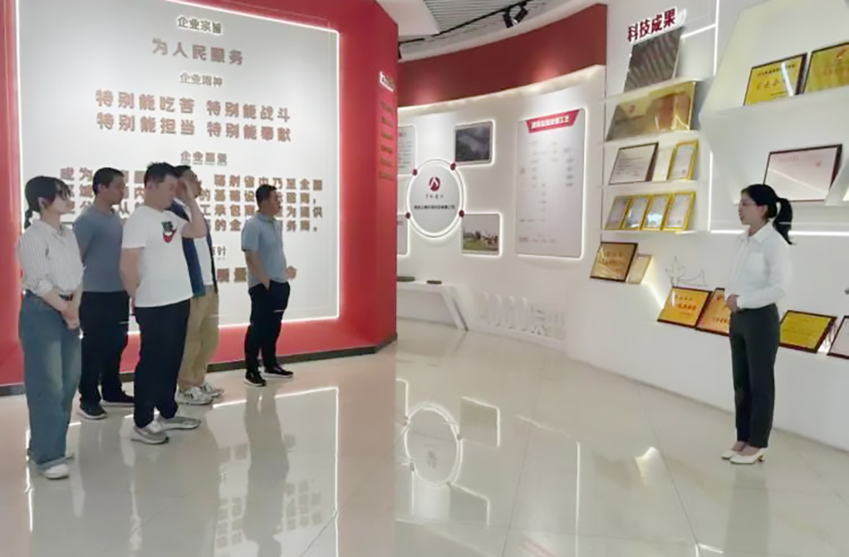 南昌市政建設集團開展“重溫奮斗史，啟航新征程”企業(yè)展廳講解活動